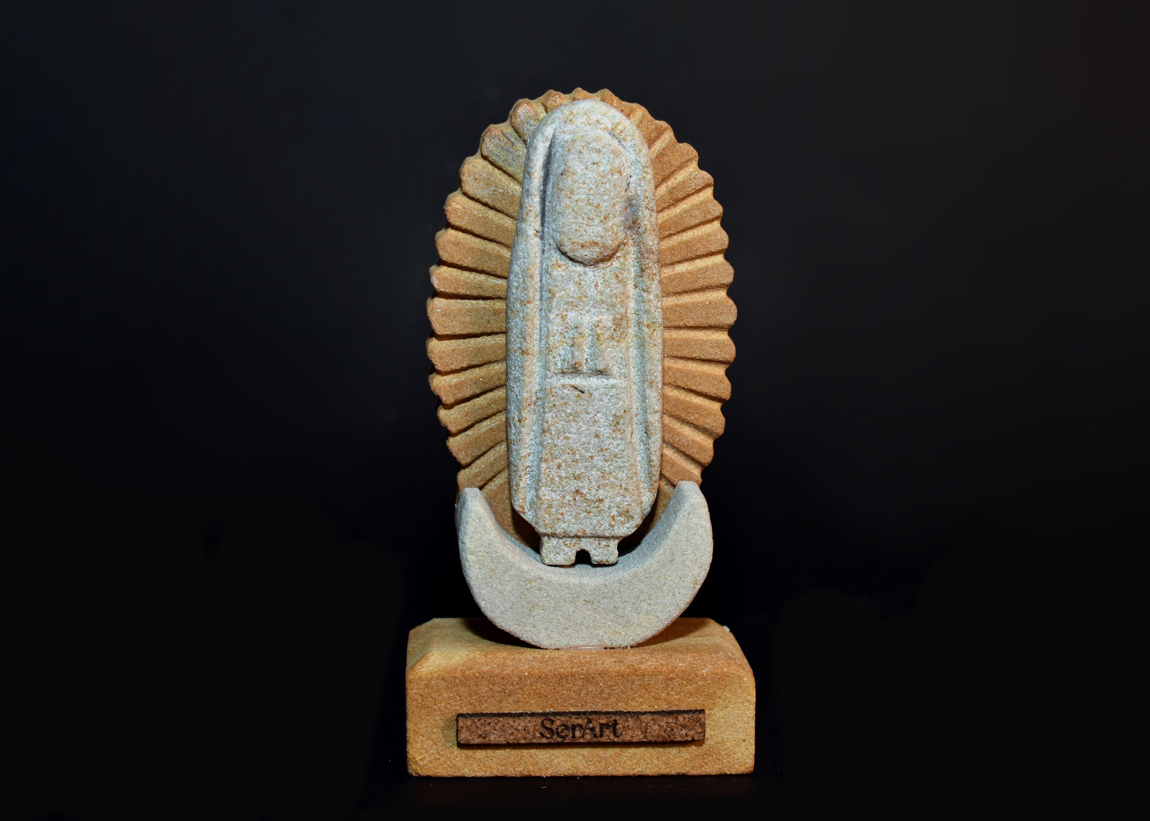 Virgen de guadalupe en piedra